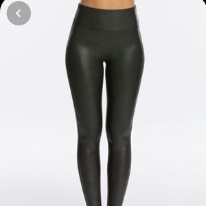 NWOT Spanx faux leather leggings